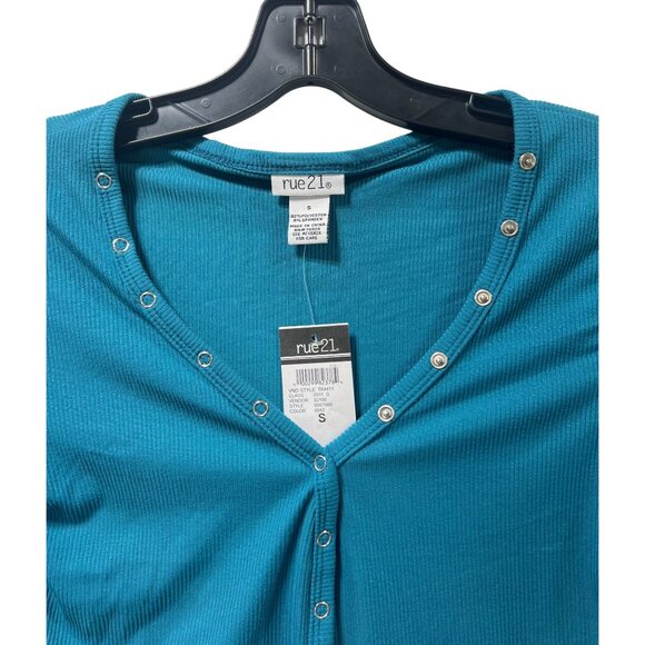 Rue 21 - Women's Casual Long Sleeve Button Down T-Shirt - Blue - Small - Picture 11 of 13